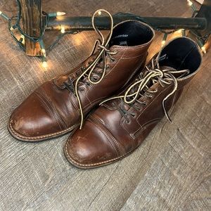 Men’s thursday everyday chukka boots 9.5D